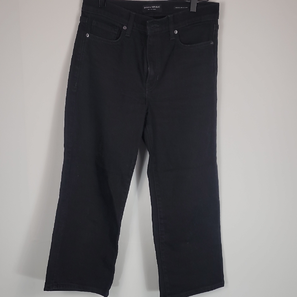 Banana Republic Petite High Rise Wide Leg Black Cropped Jeans